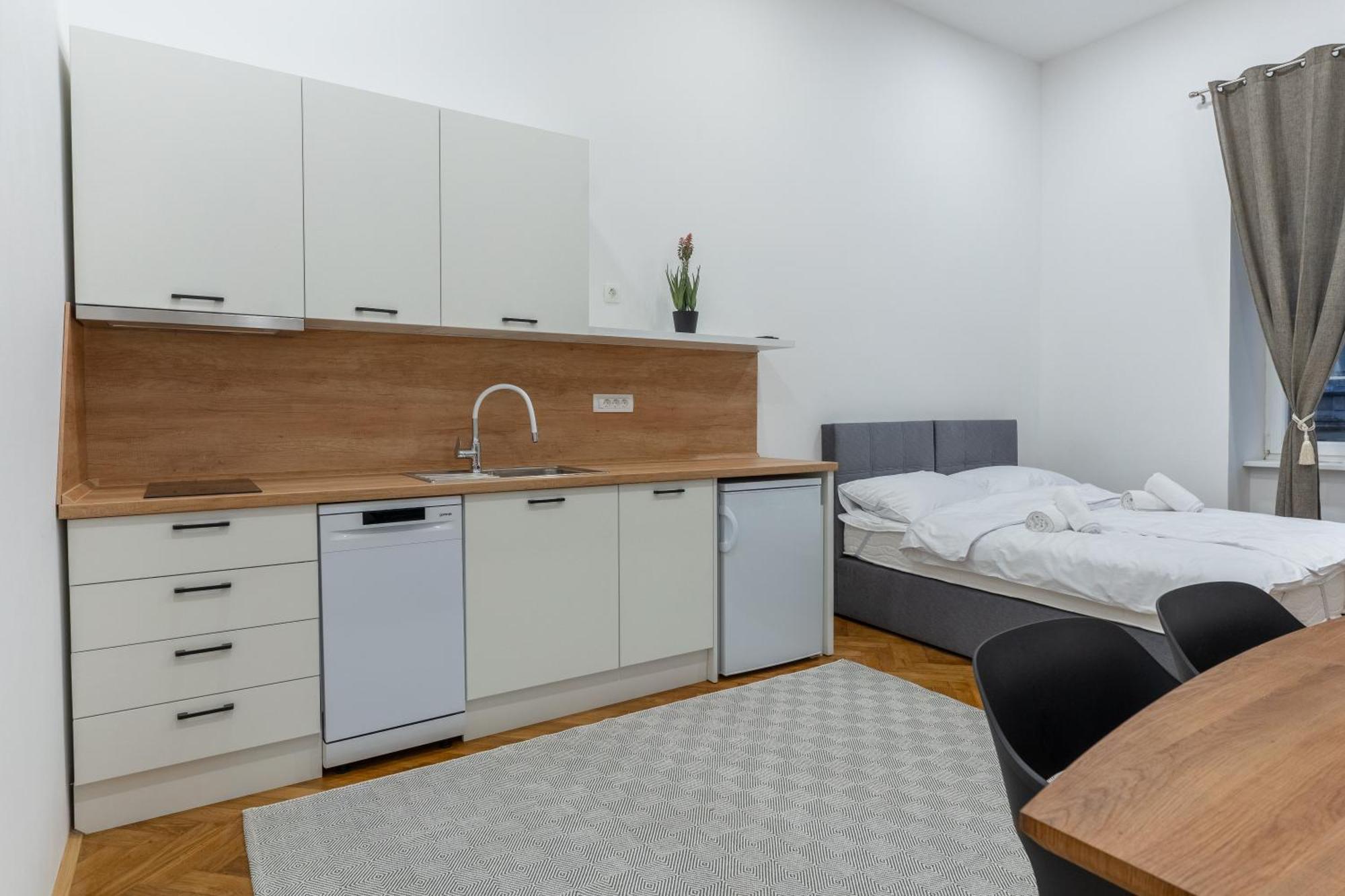 Villa Sofija Ljubljana Phòng bức ảnh